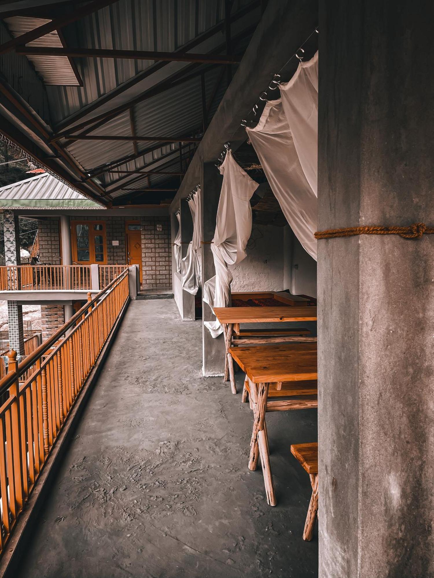 Highland Spirit 2 Hotel Касол Екстериор снимка